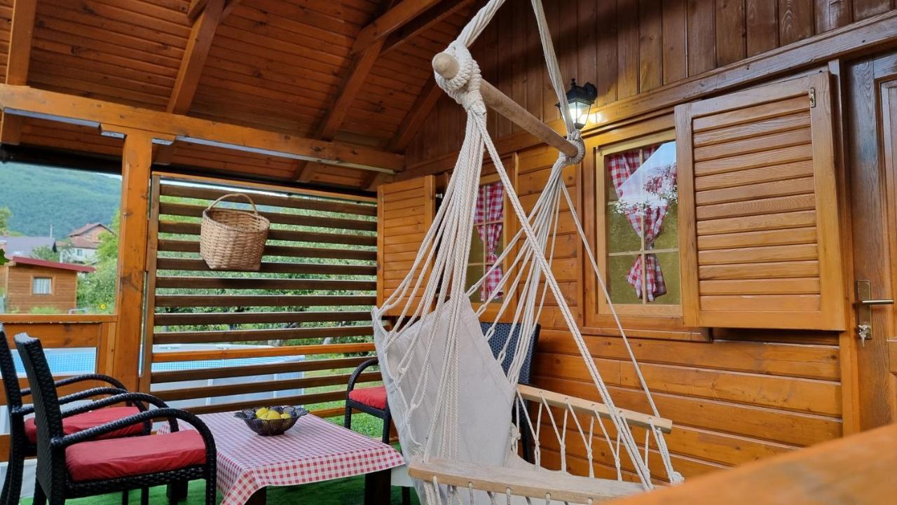 Holiday Home Sajra Kulen Vakuf Bagian luar foto